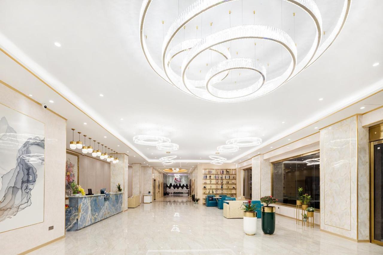 Wenhao Seaview Hotel Sanya Esterno foto