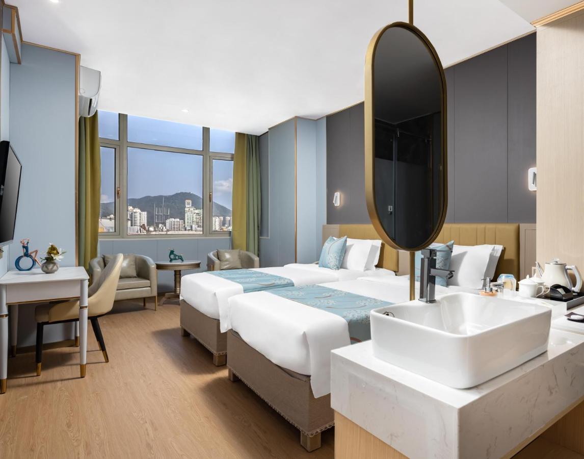 Wenhao Seaview Hotel Sanya Esterno foto