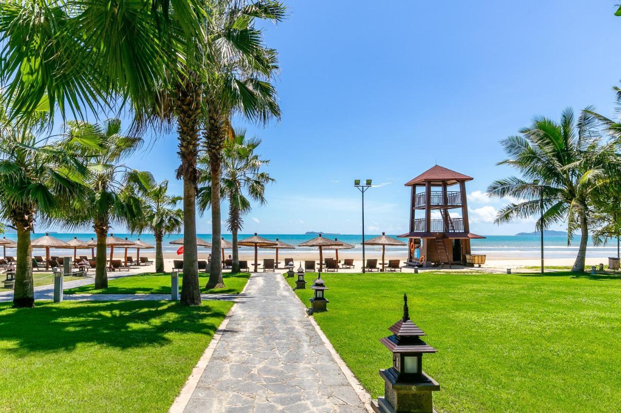 Wenhao Seaview Hotel Sanya Esterno foto