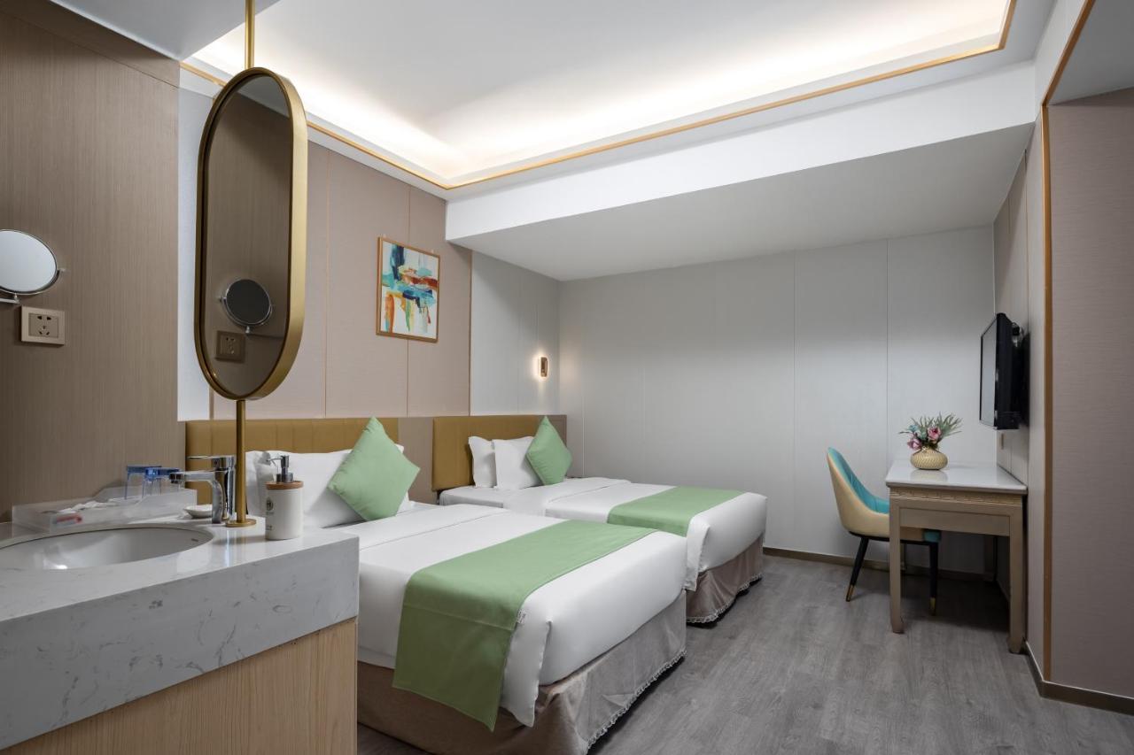 Wenhao Seaview Hotel Sanya Esterno foto