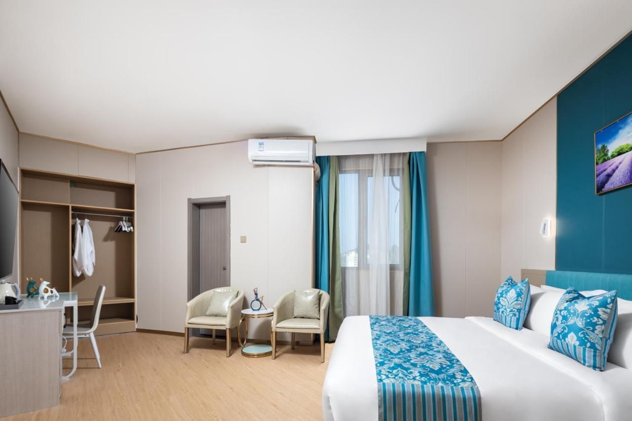 Wenhao Seaview Hotel Sanya Esterno foto
