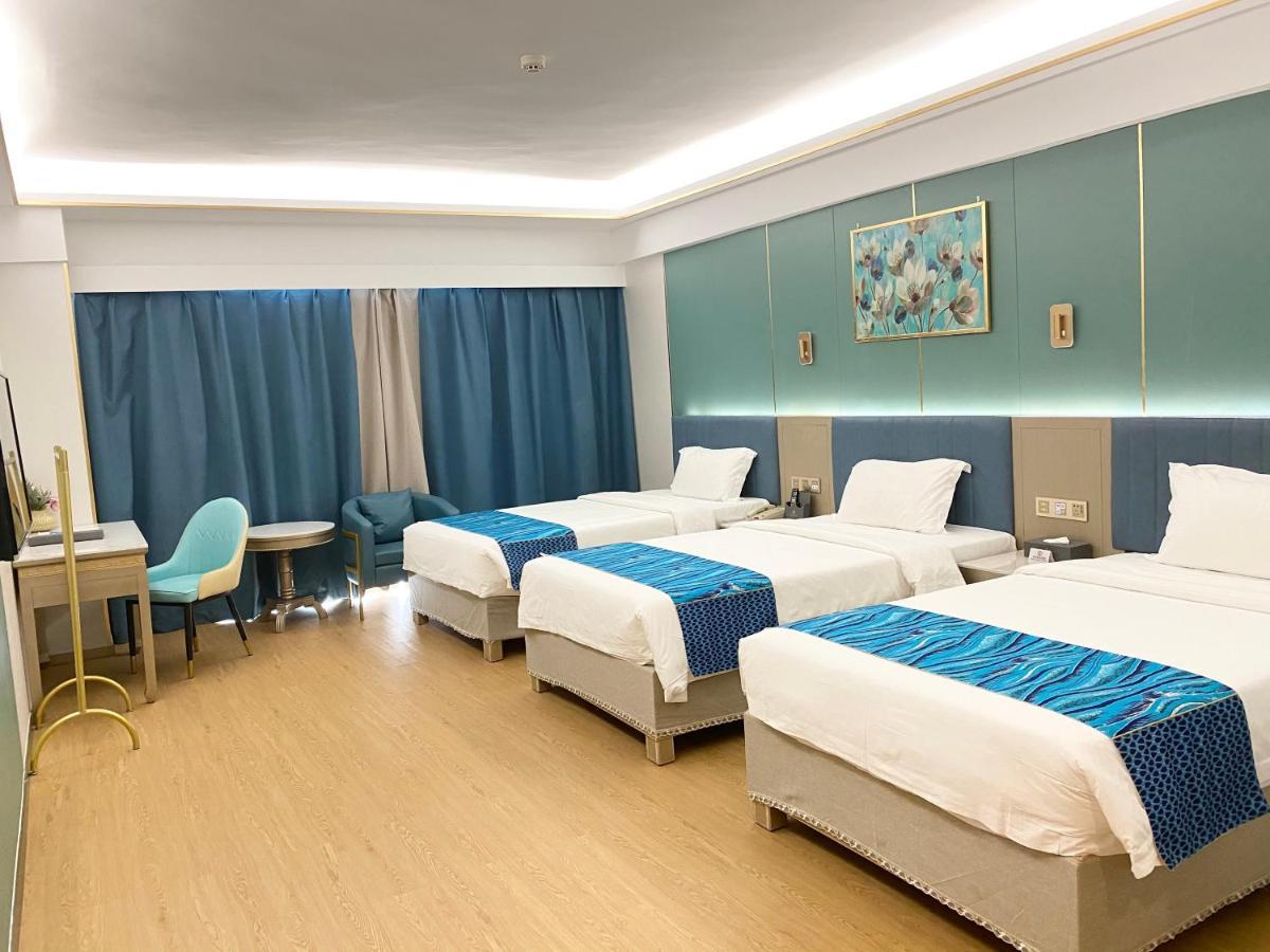 Wenhao Seaview Hotel Sanya Esterno foto